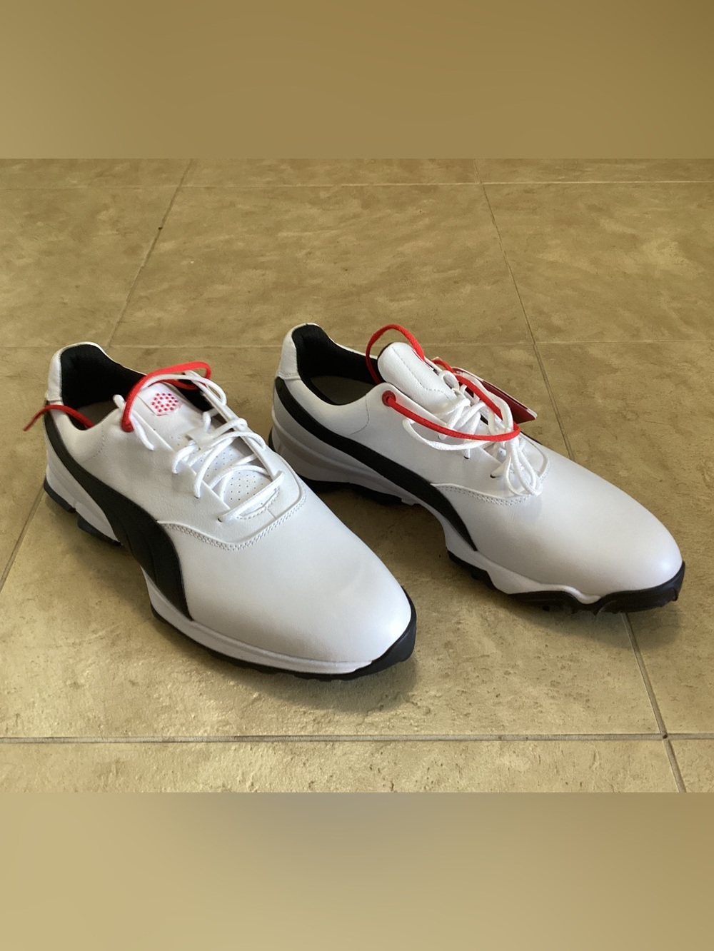 NIB Men’s Puma Golf Ace Cleats, Size 11.